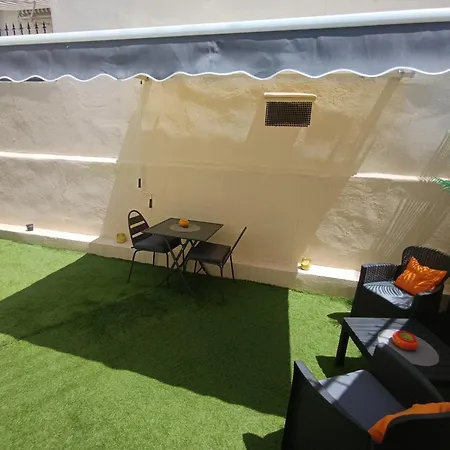 Coquet 2 Pieces Entierement Renove Et Climatise Appartement *